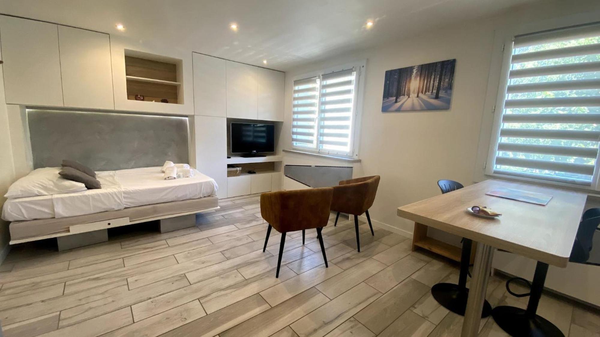 Homey Tidy - New / Proche Centre / Parking Gratuit / Entierement Equipe Apartment *