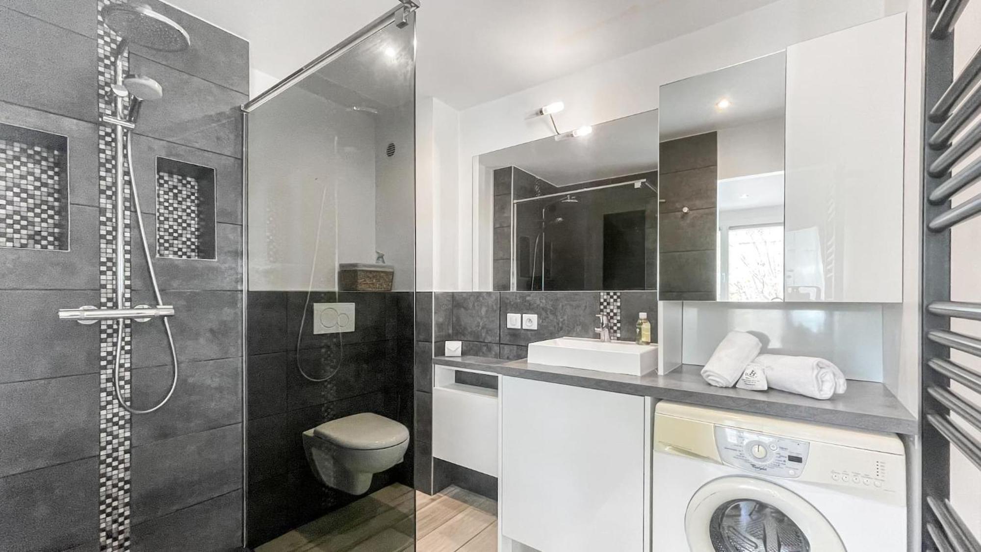 Apartment Homey Tidy - New / Proche Centre / Parking Gratuit / Entierement Equipe